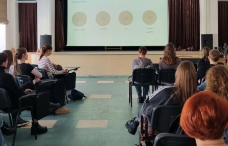 092b3d96-4bd5-40ba-b656-a229b45a3f41