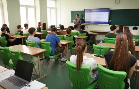 foto 3 projektiniu darbu pristatymai